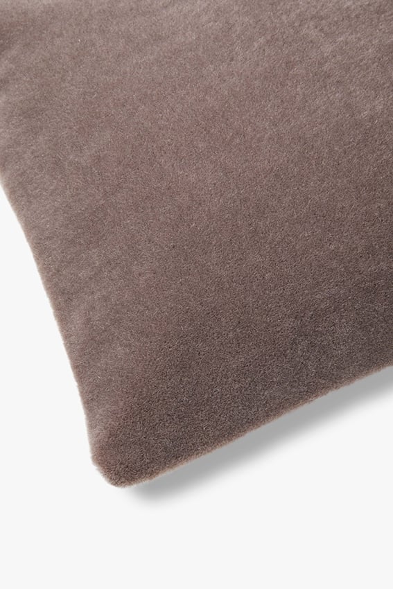 Mohair cushion cover Amy aubergine 50x50 cm