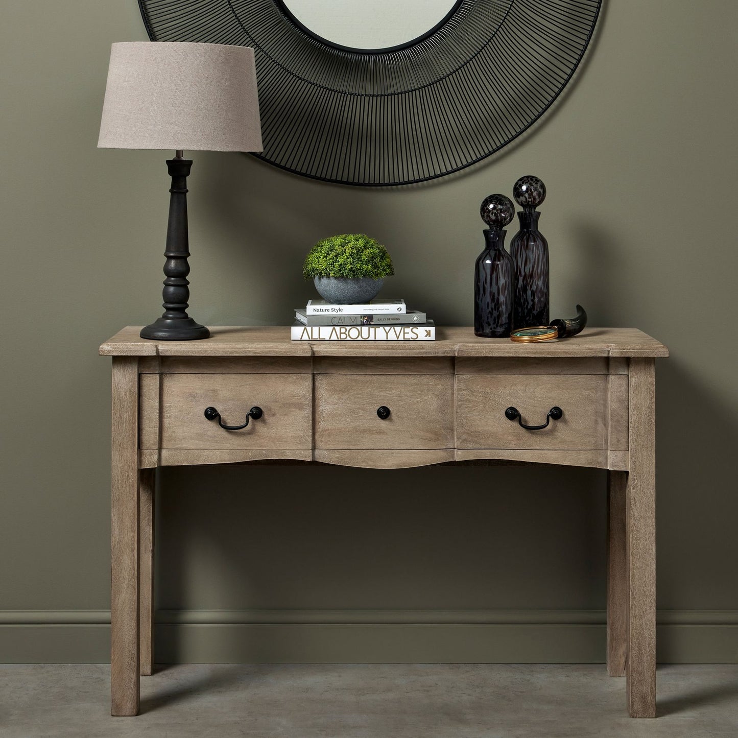 Madelyn 1 Drawer Console Table