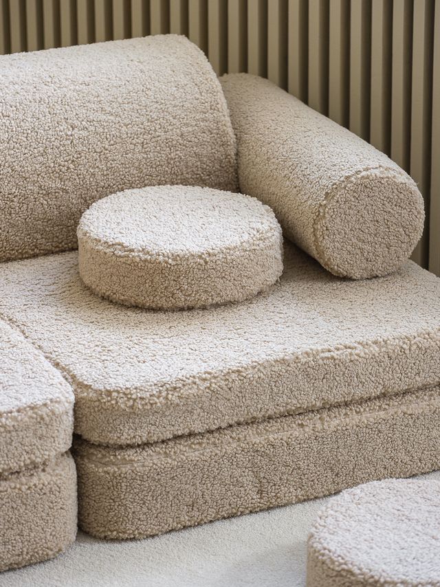 Biscuit Settee