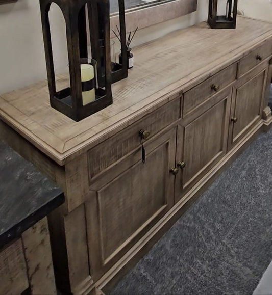 Manor 3 Door 3 Drawer Sideboard