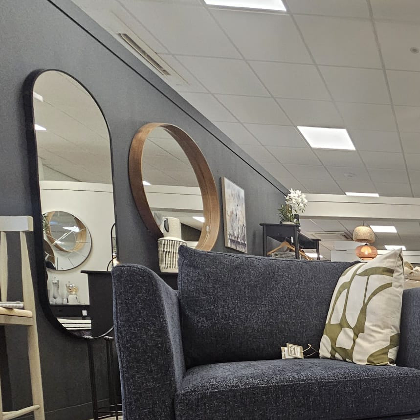 Dune Round Mirror Walnut Large