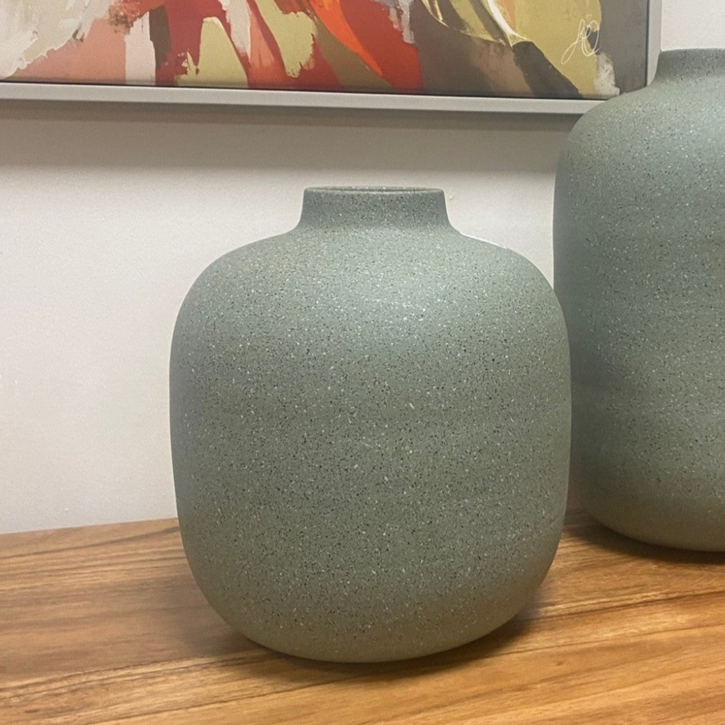 Samphire Cast Metal vase Olive Small