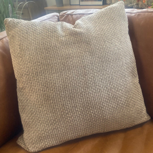 Willow Chenille Cushion Cream Set of 2