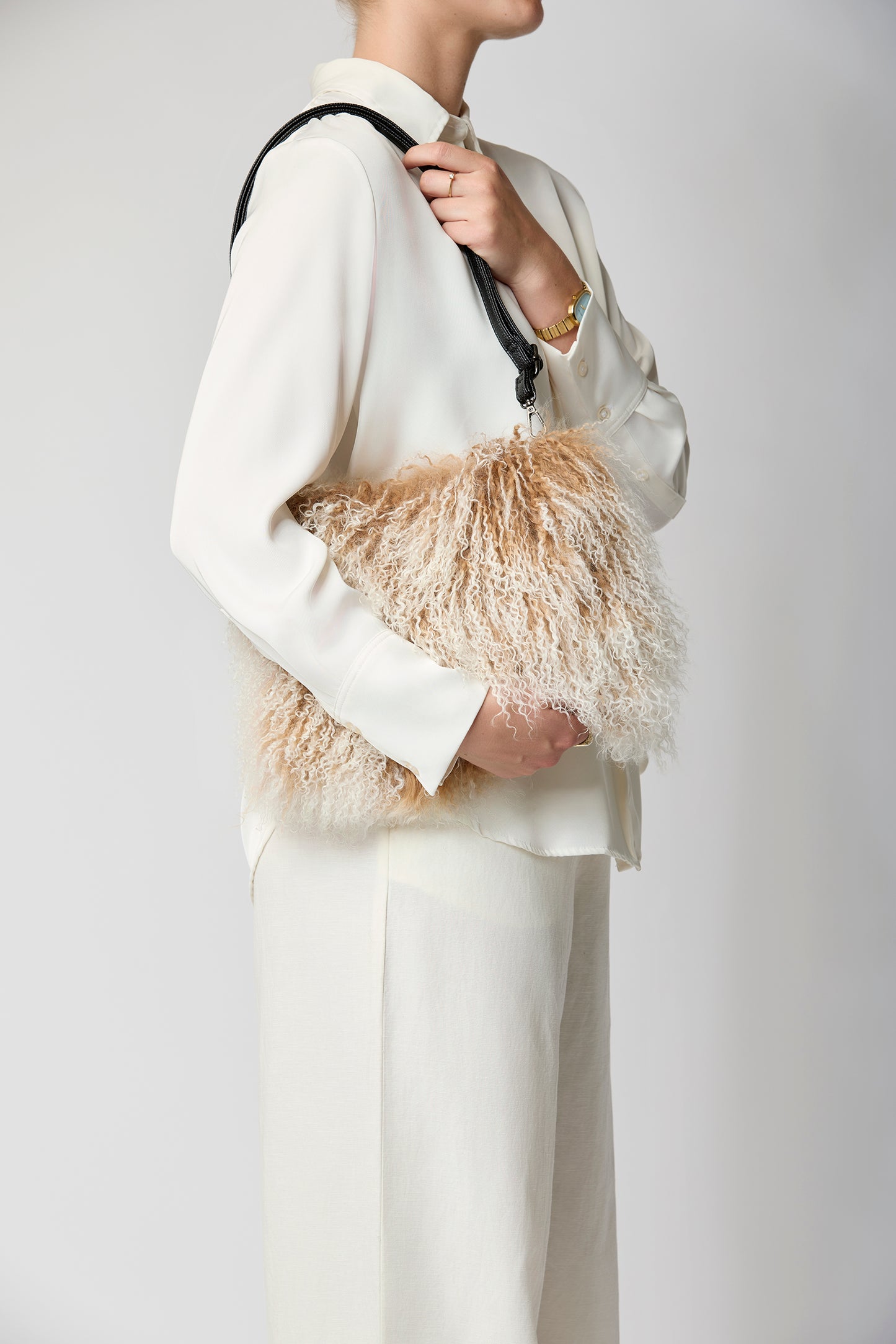 Jasmin Muff Bag Taupe Snow Top