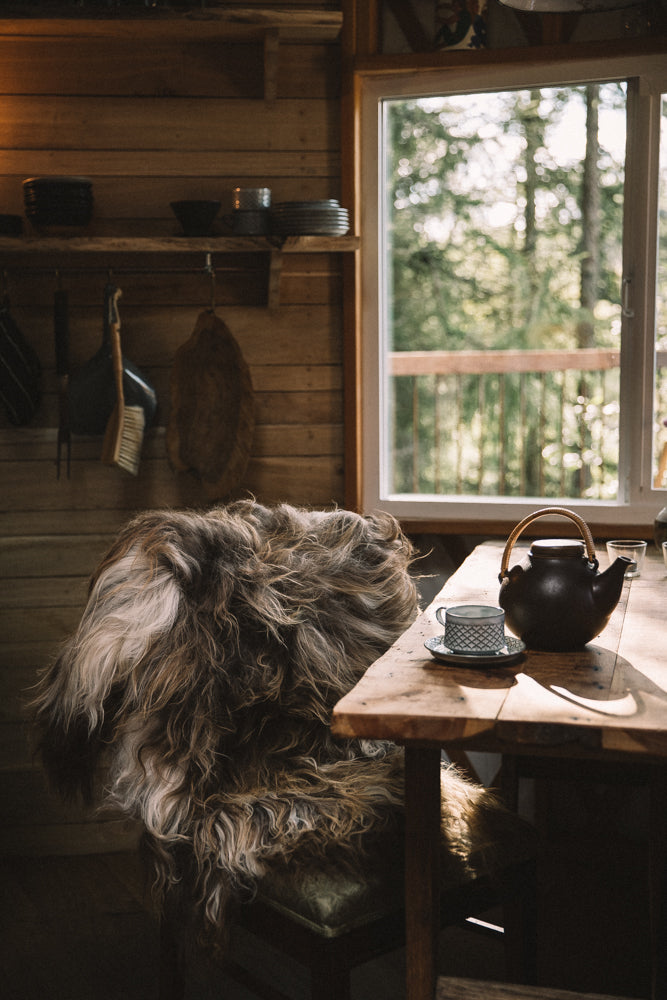 Icelandic Sheepskin Rug/Throw Natural Dark Grey 100-120 cm - - NATURES COLLECTION -