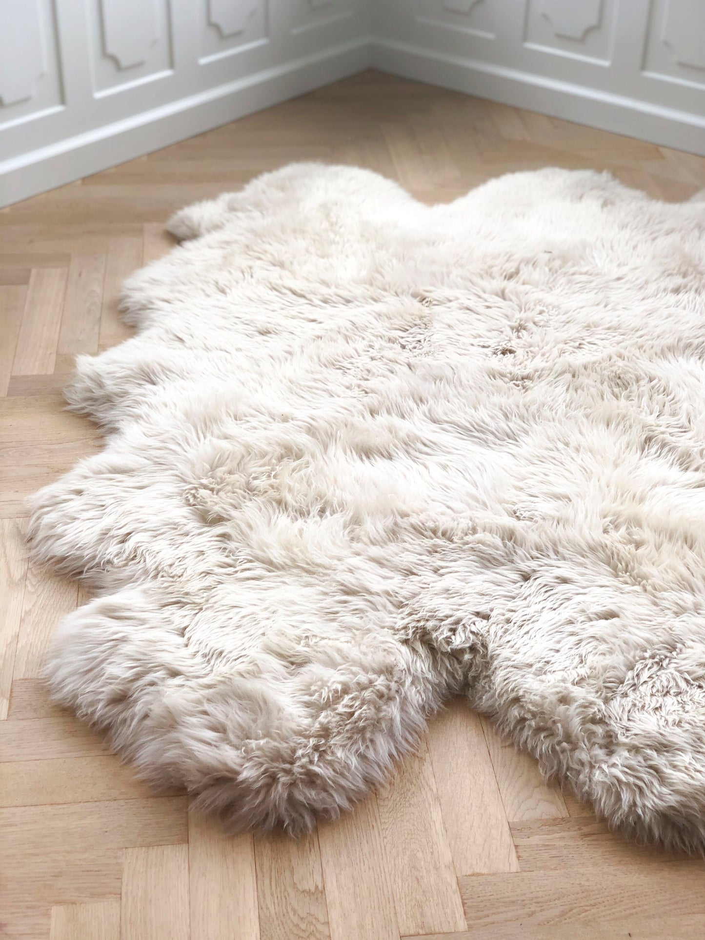 New Zealand Sheepskin Long Wool Rug Linen Extra Large