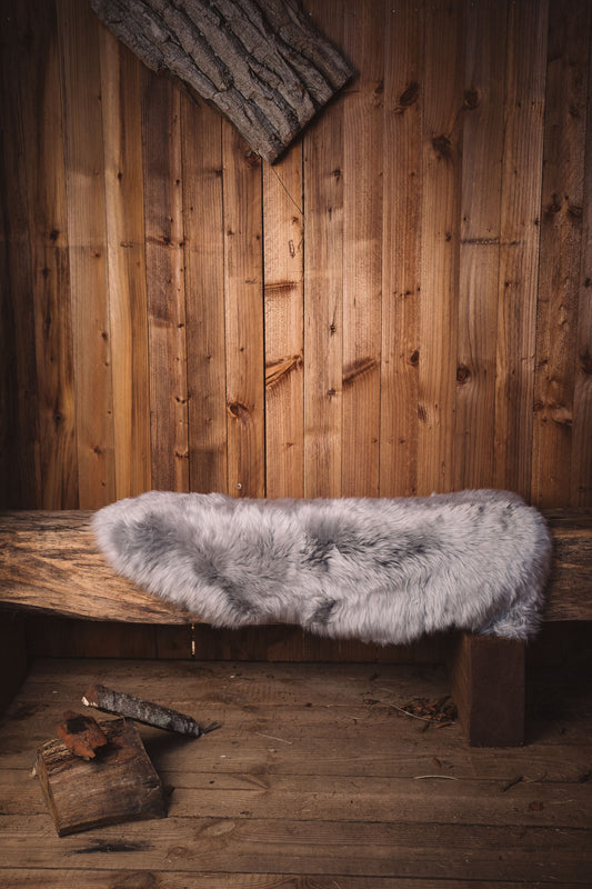 New Zealand Sheepskin Long Wool Rug/Throw Light Grey