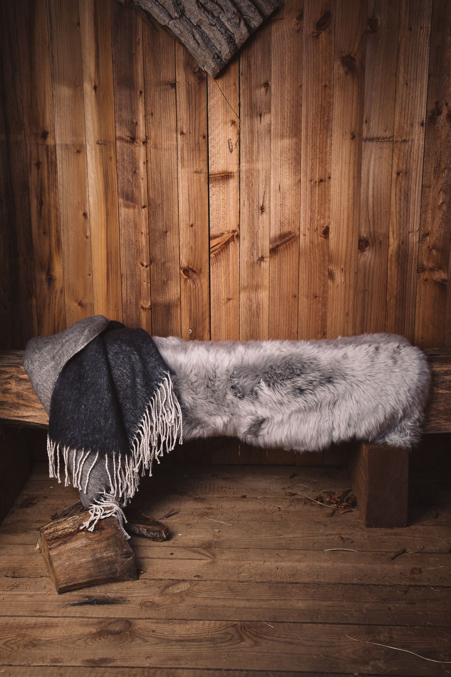 New Zealand Sheepskin Long Wool Rug/Throw Light Grey