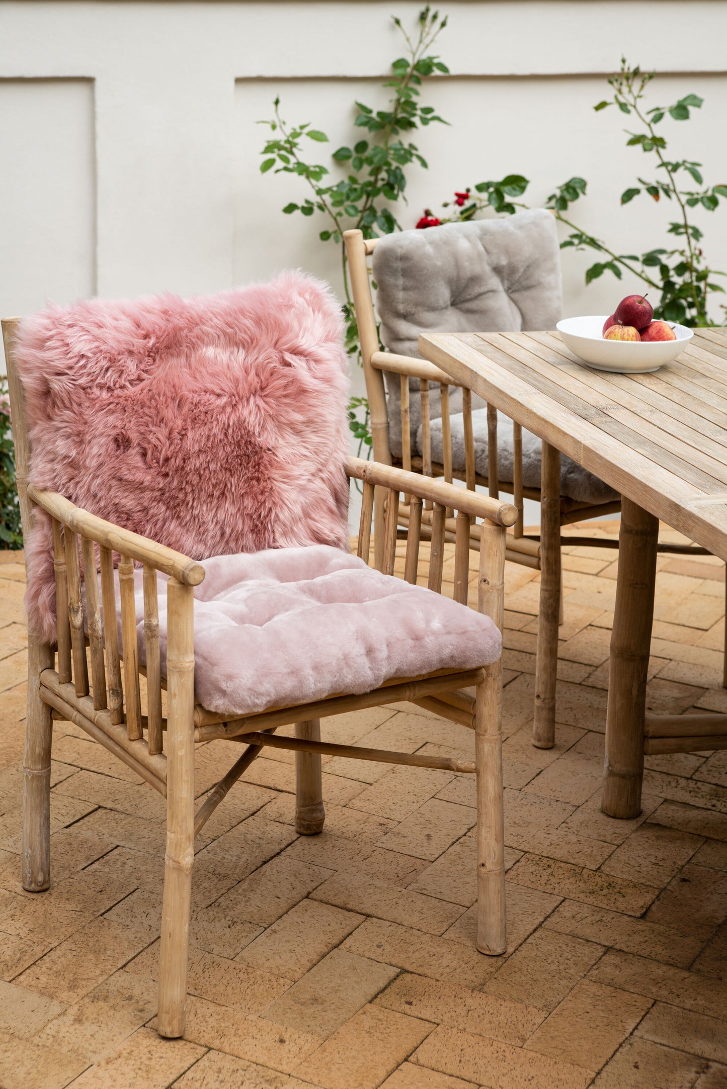 Sheepskin Cushion LW Single-Sided Square Rose Large