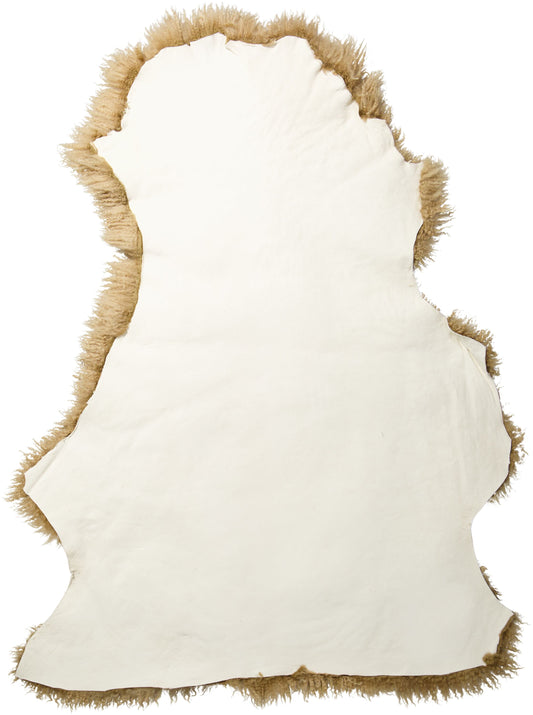 Back Country New Zealand Sheepskin Long Wool Curly Rug/Throw Pearl