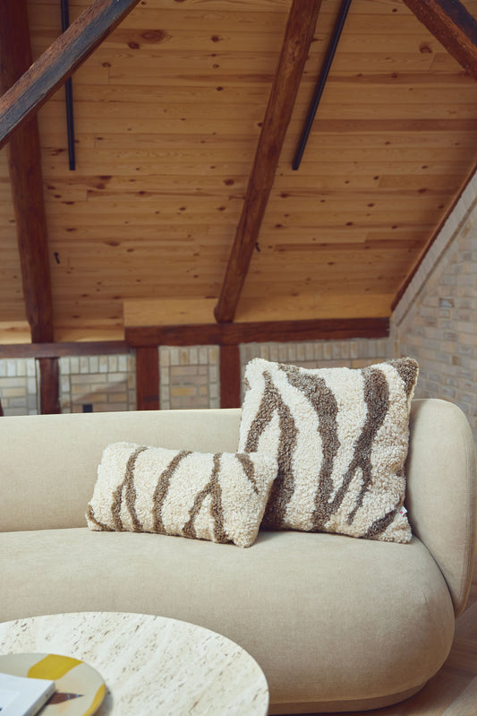 Zebra Cushion Doublesided Pearl/Taupe Large