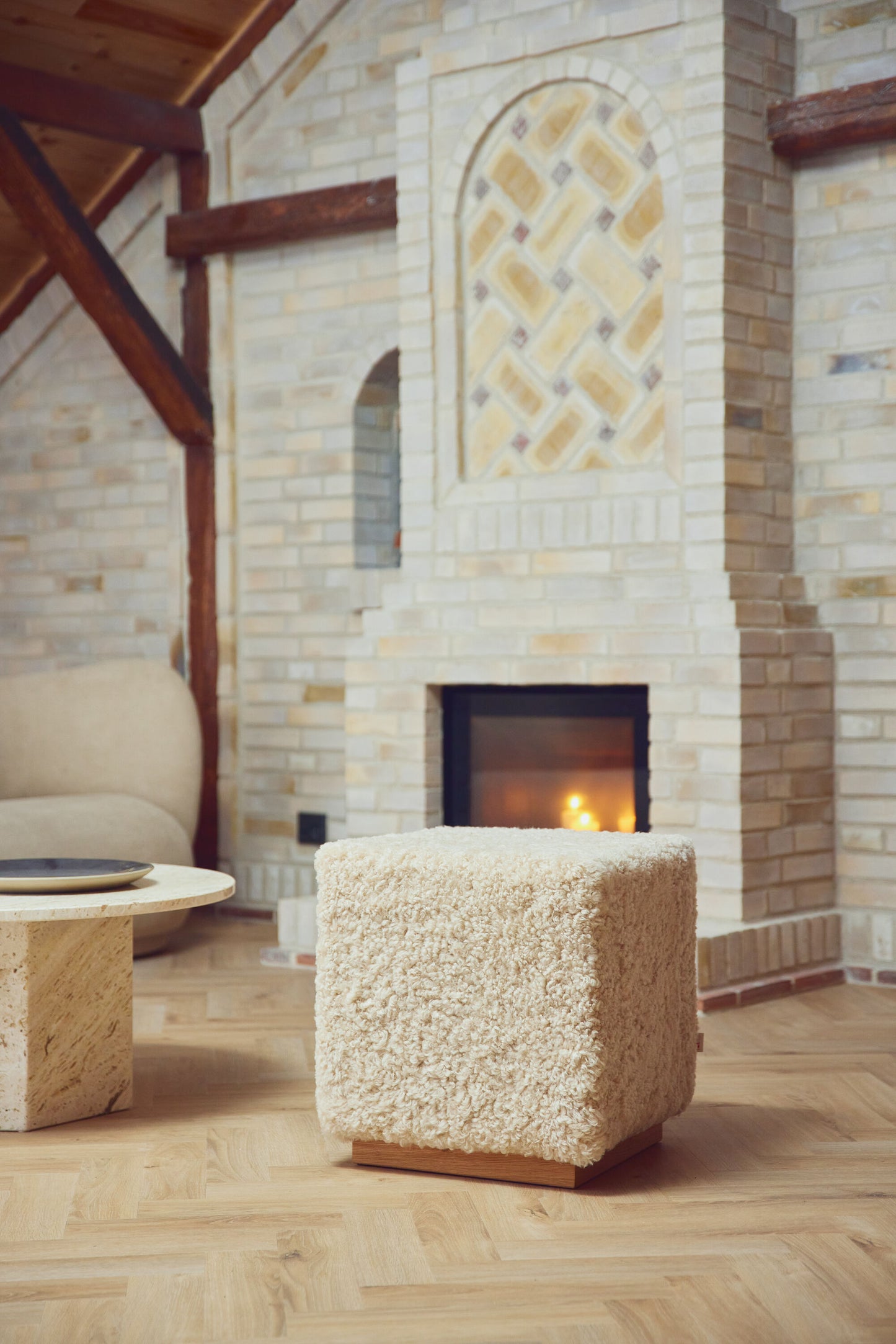 Benjamin Cube Stool/Pouf Pearl & Oak