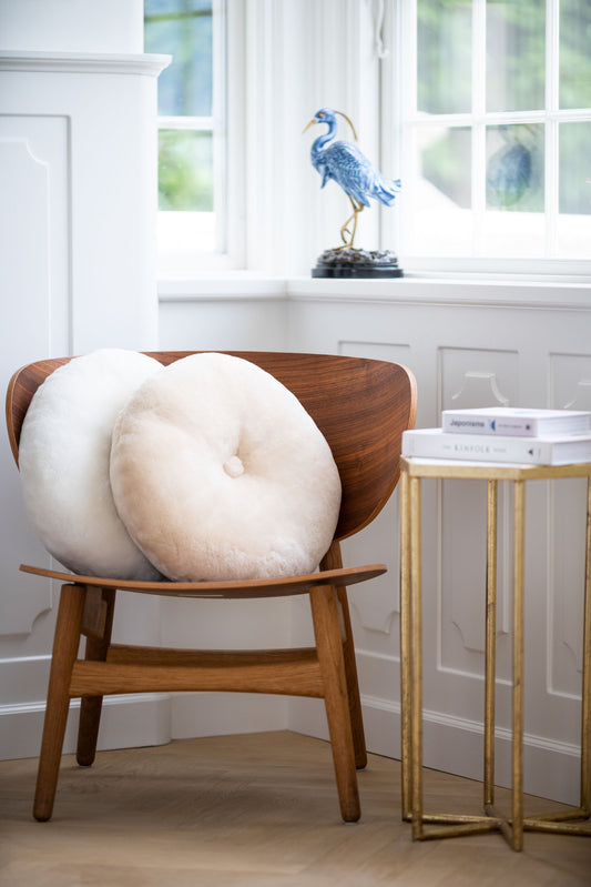 Round Moccasin Cushion Doublesided White