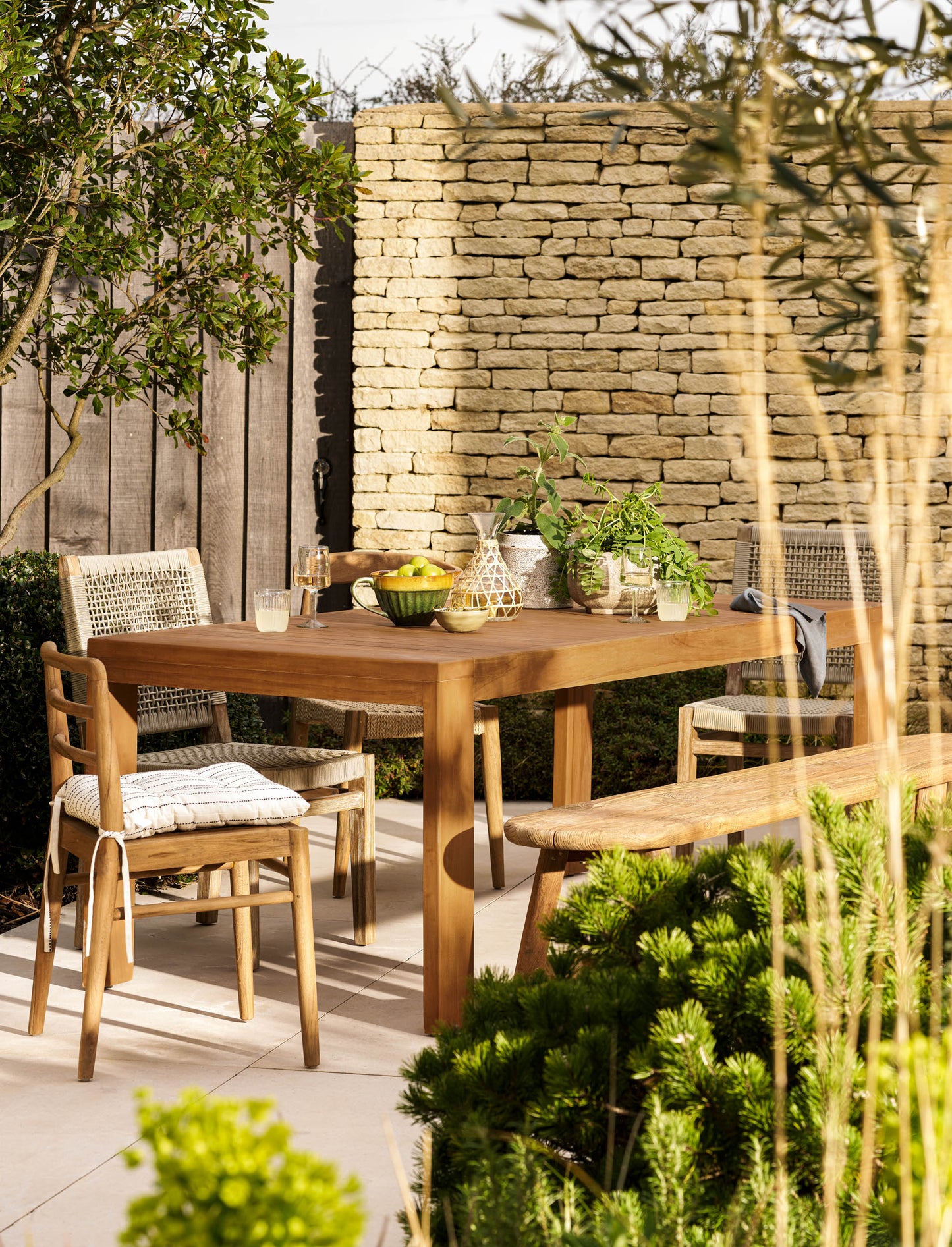 Radley Dining Table Large Antique Wash