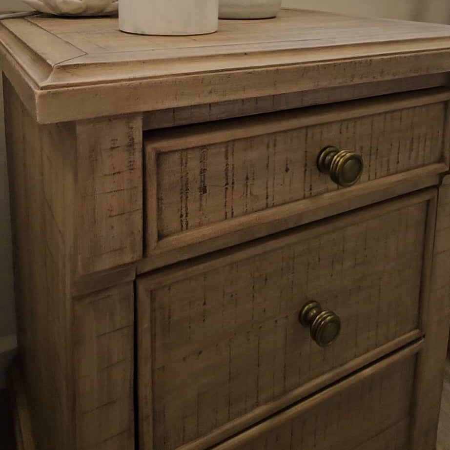 Manor 3 Drawer Bedside Table