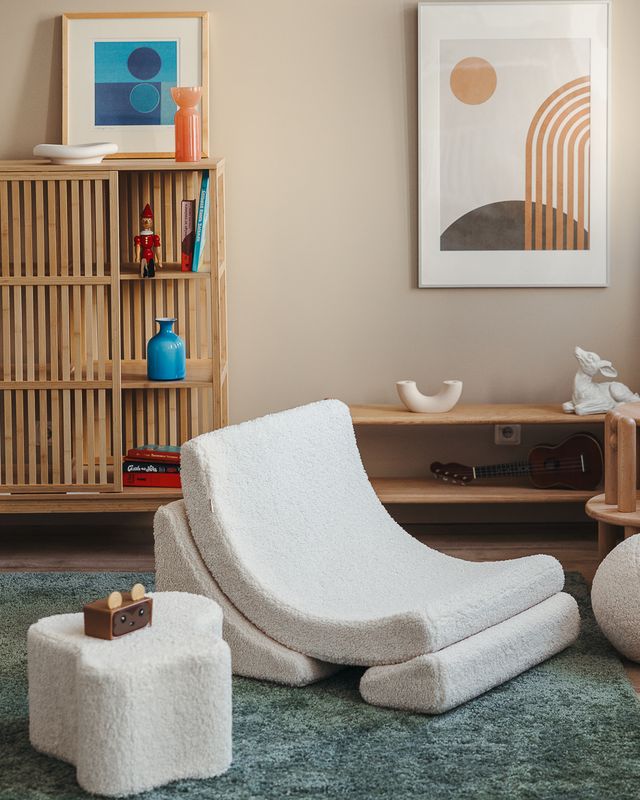 Cream White Moon Chair