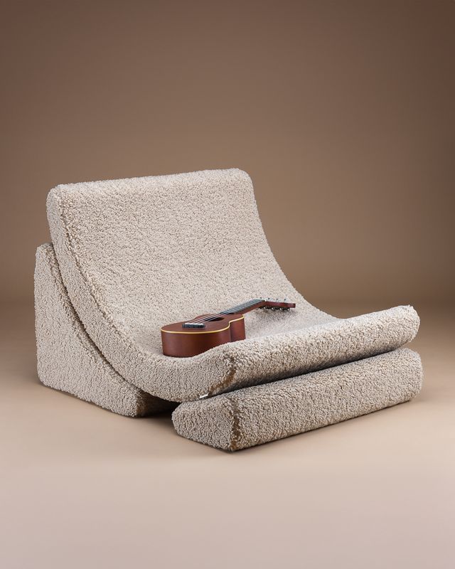 Biscuit Moon Chair