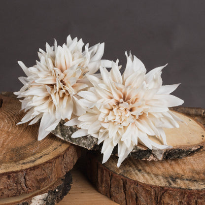 Cream Dahlia
