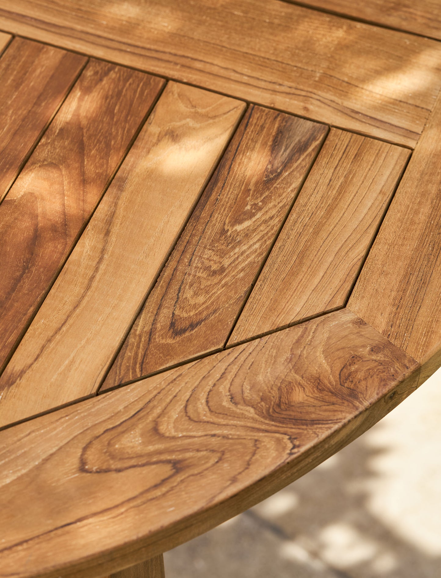 Churn Teak Round Table 100cm - Tables & Sets - Garden Trading -