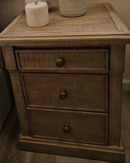 Manor 3 Drawer Bedside Table