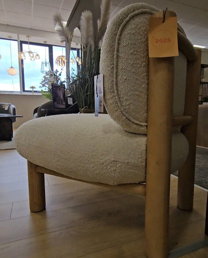 Dobbin Chair Vanilla