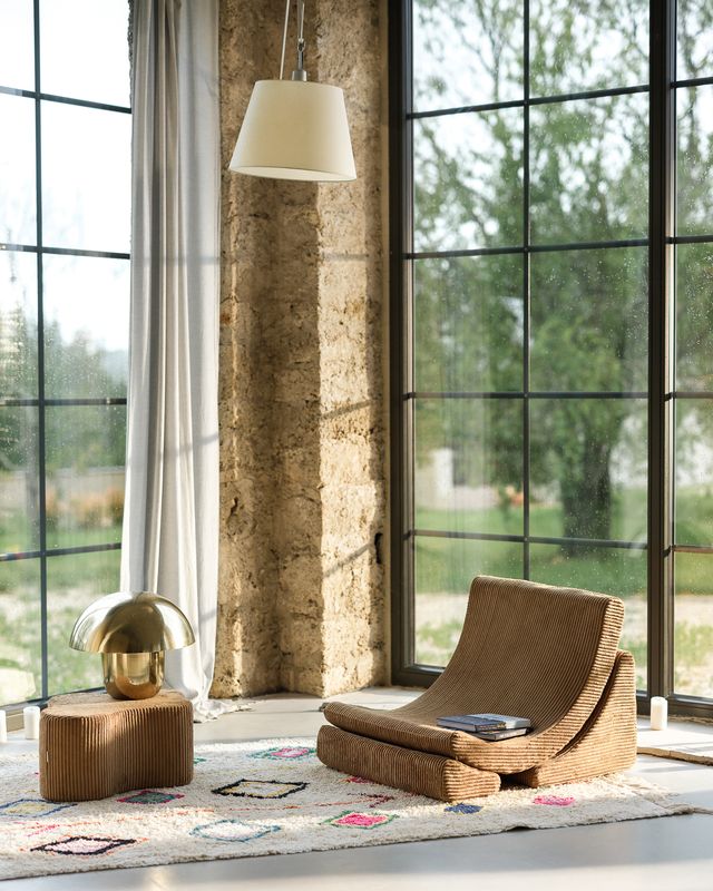 Toffee Moon Chair