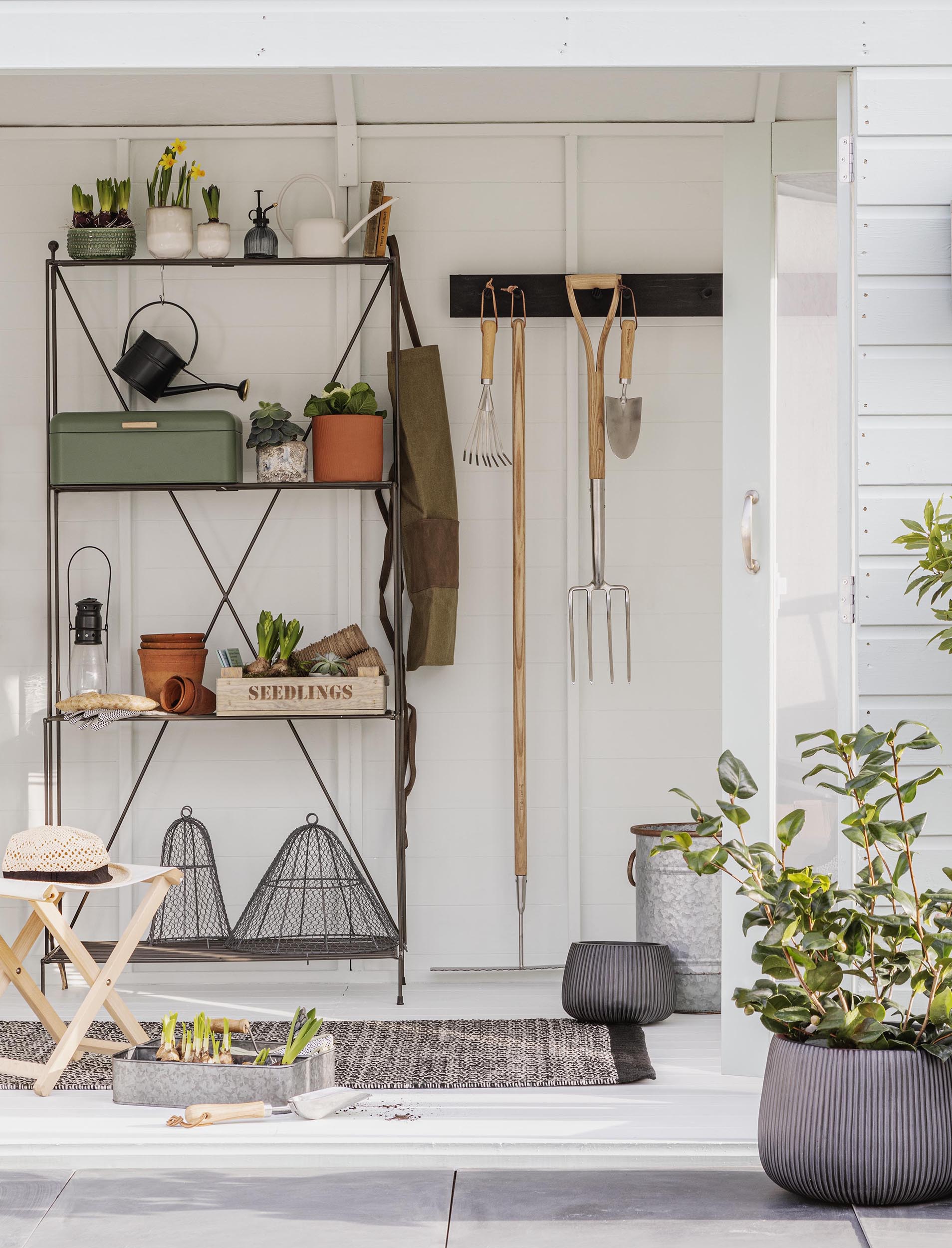 Ashbury Plant Stand Large - Plant Stands - Garden Trading -