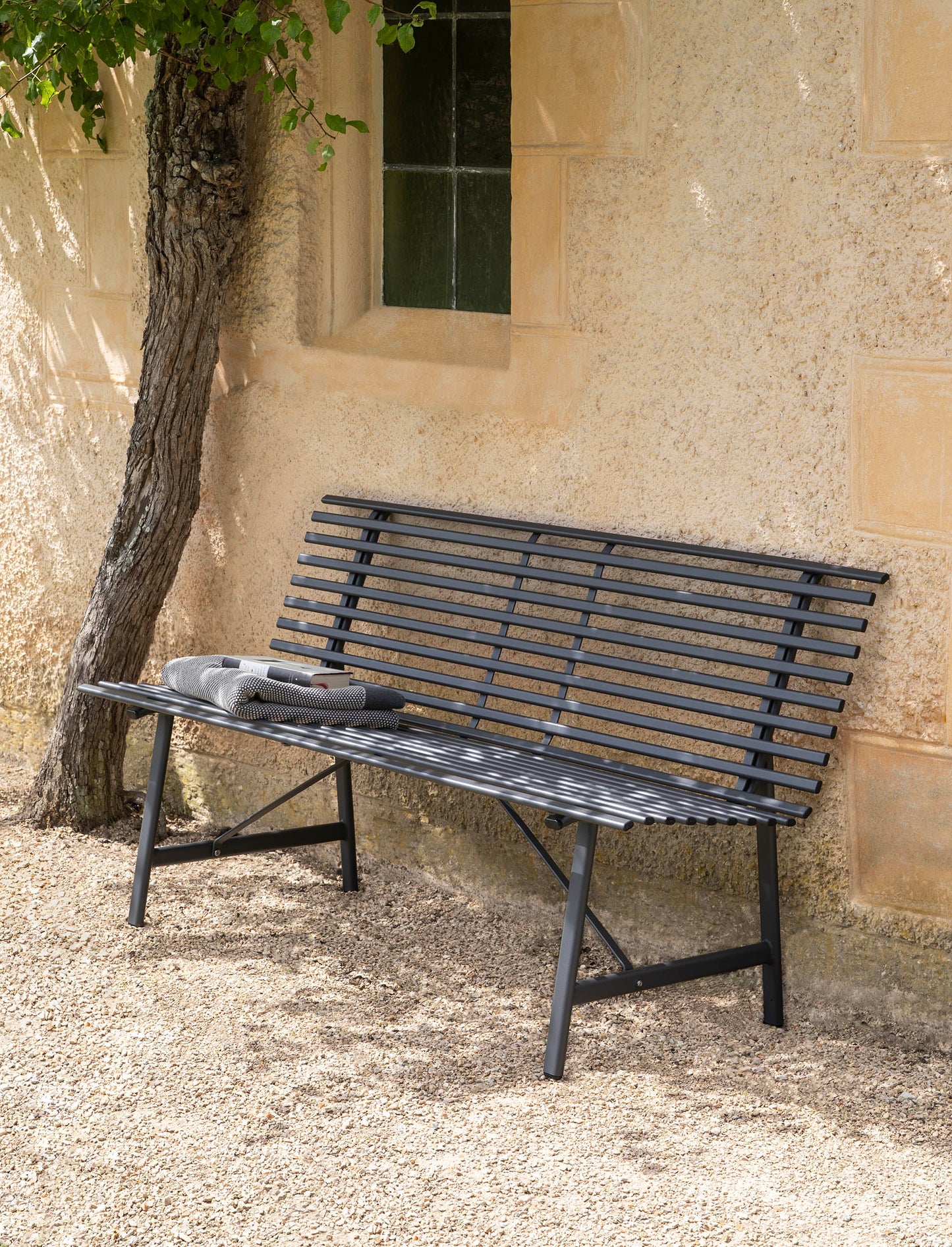 Richmond Bench Carbon