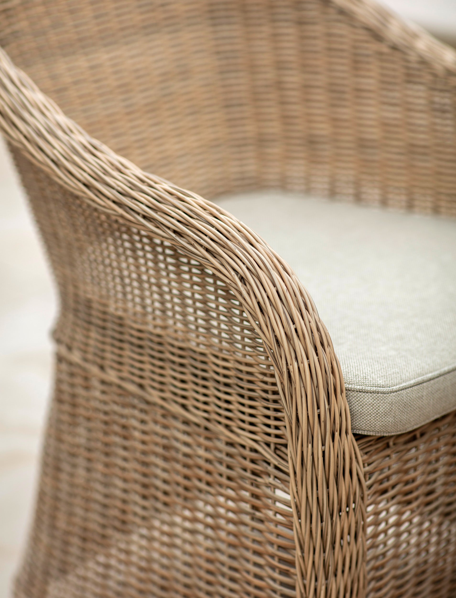 Brayford Chair Natural - Chairs & Loungers - Garden Trading -