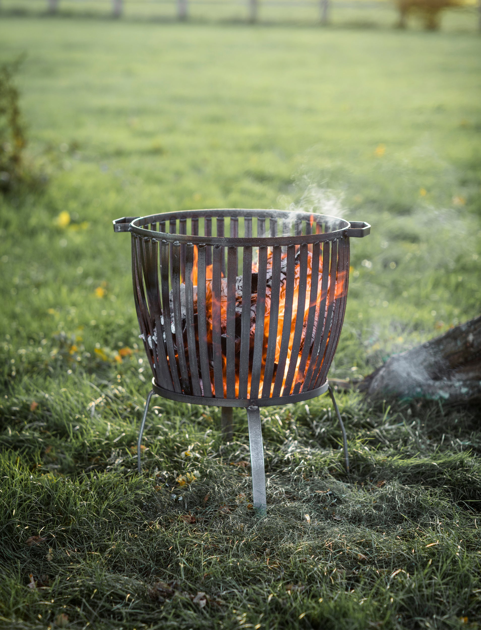 Barrington Fire Pit Large - Fire Pits & Chimineas - Garden Trading -