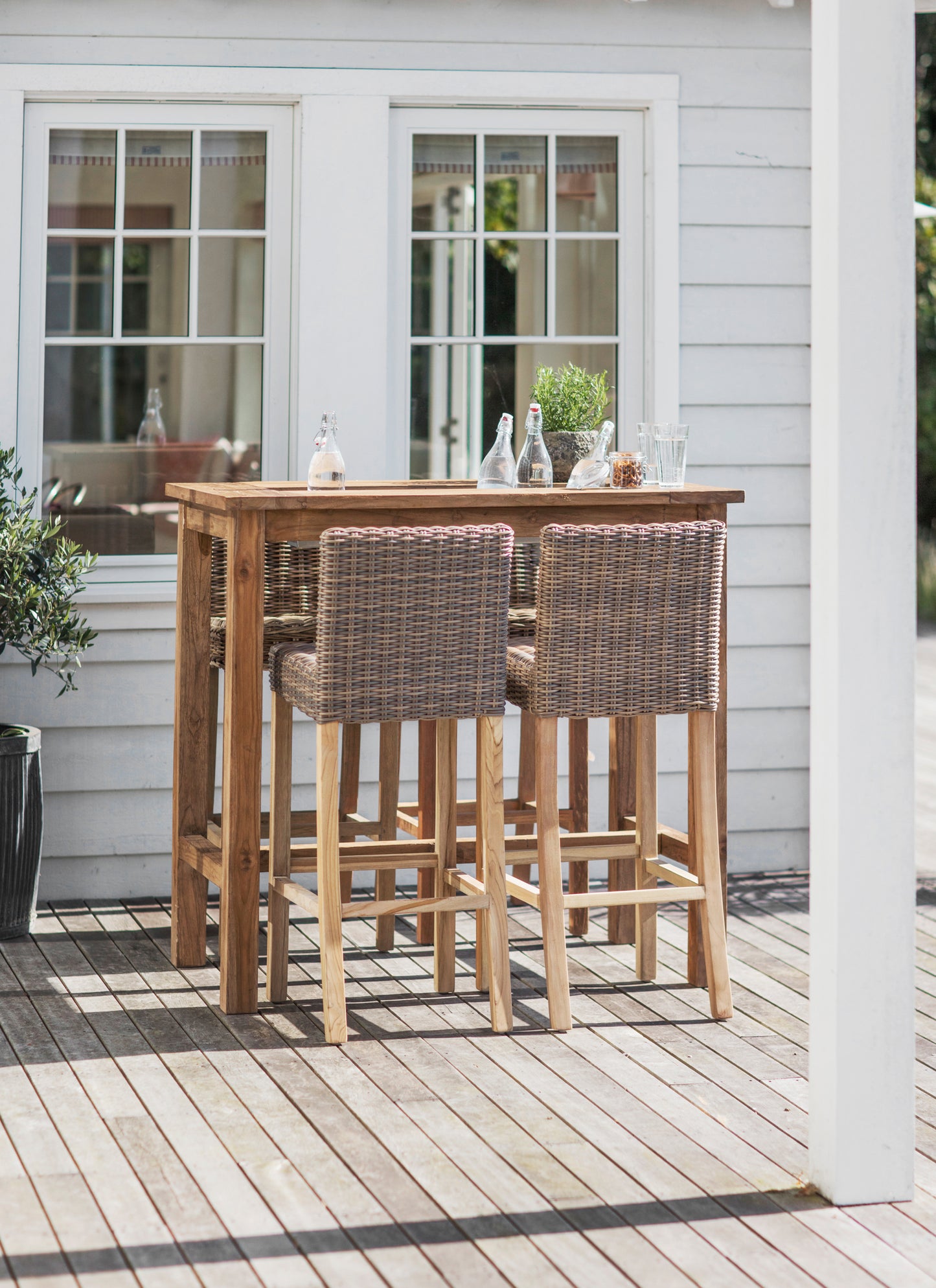 St Mawes Bar Table with Trough 120cm