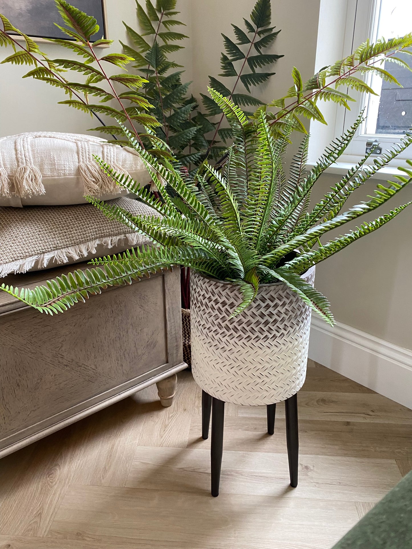 Zachary Metal Planter Small