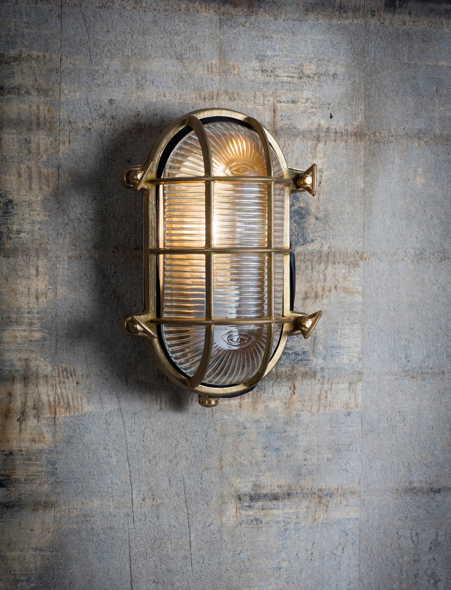 Devonport Bulk Head Light Brass