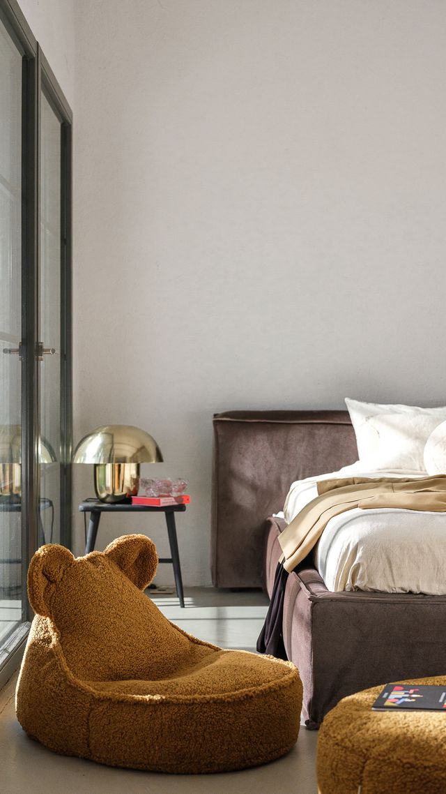Wigiwama Ottoman - Brown