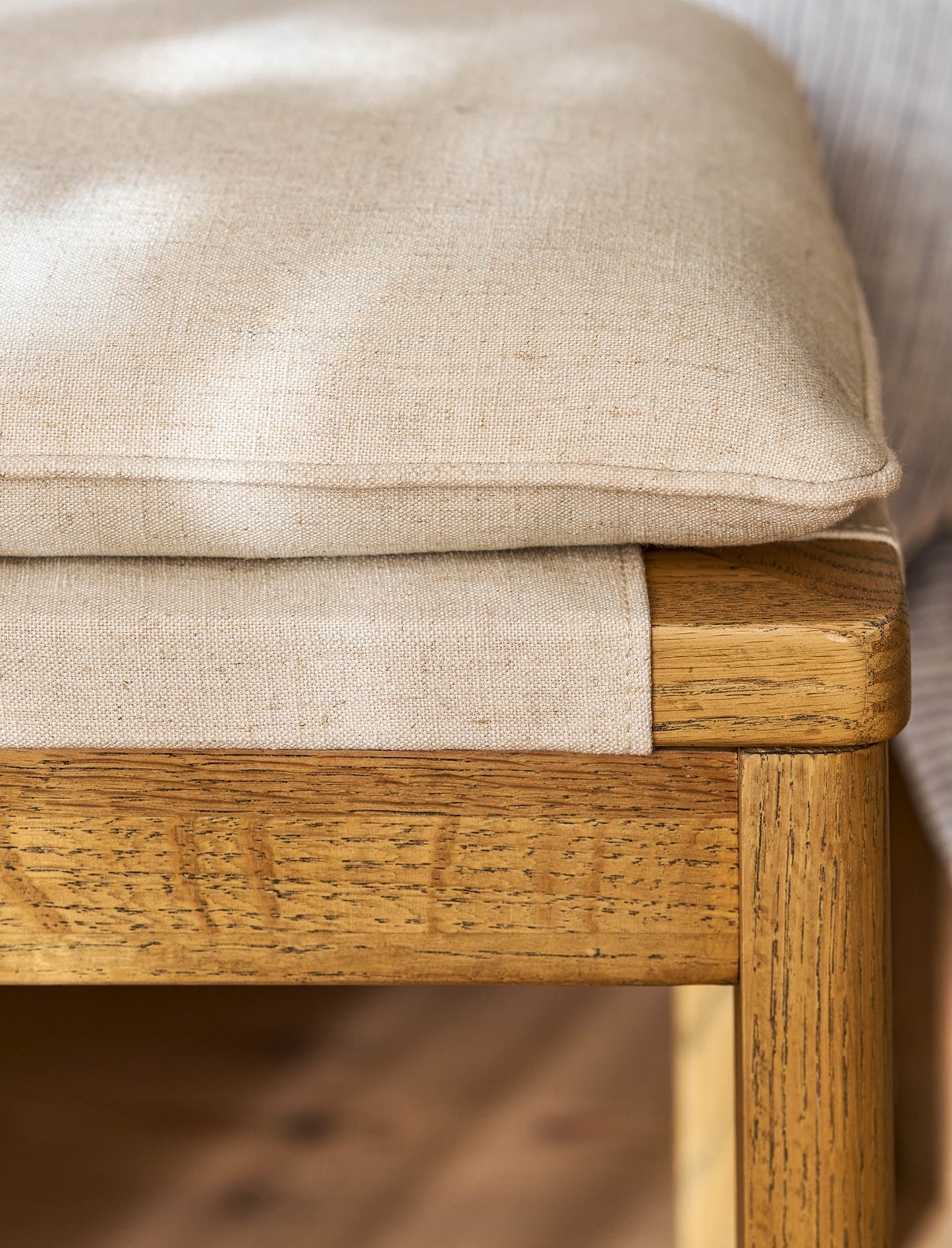 Aldwyn Bench Natural