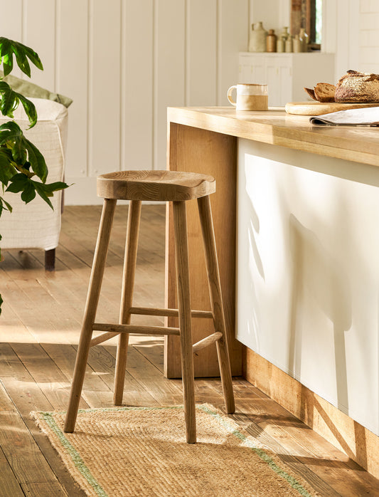 Lilley Bar Stool Lime Wash