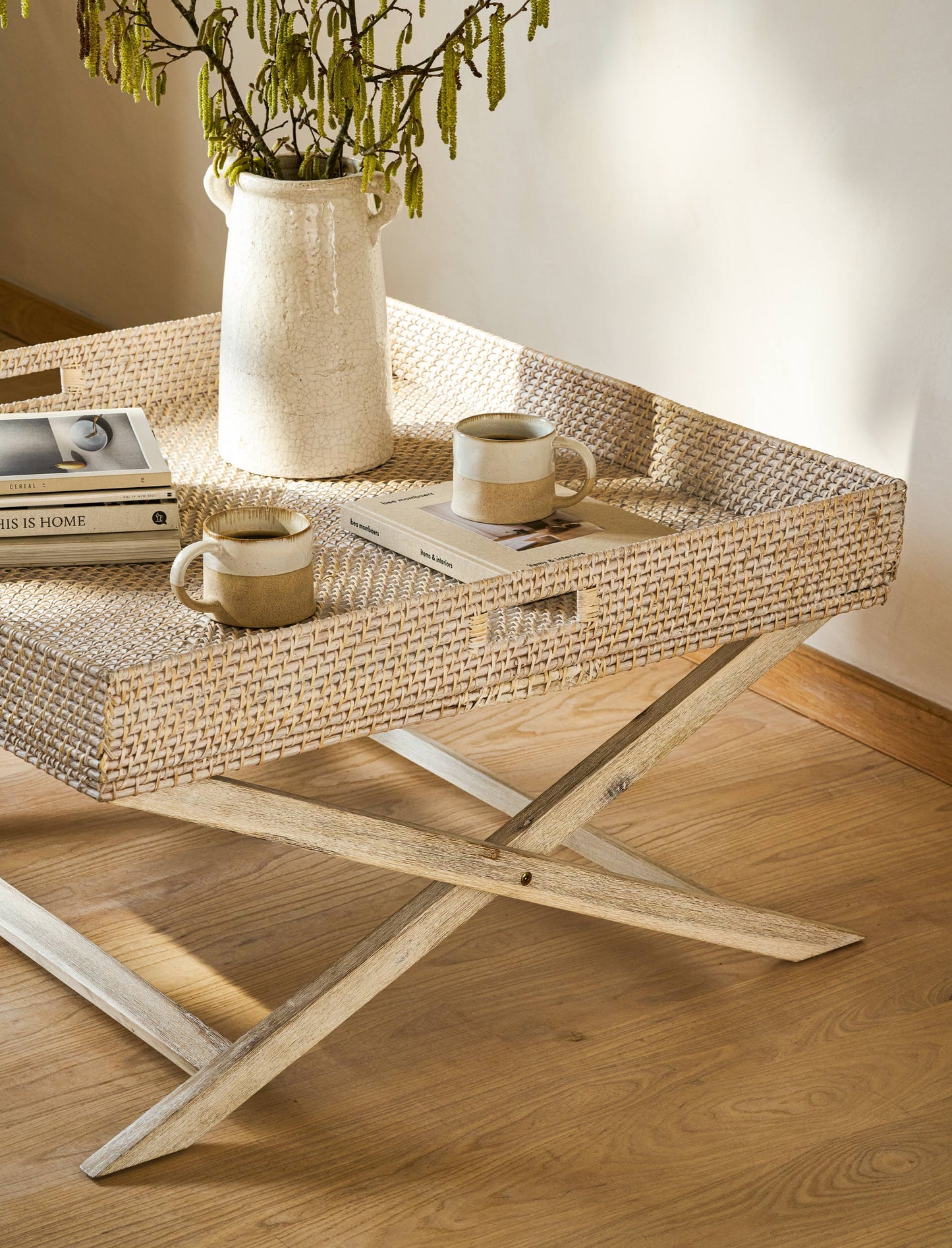 Wittering Rattan Coffee Tray Table with Stand Square