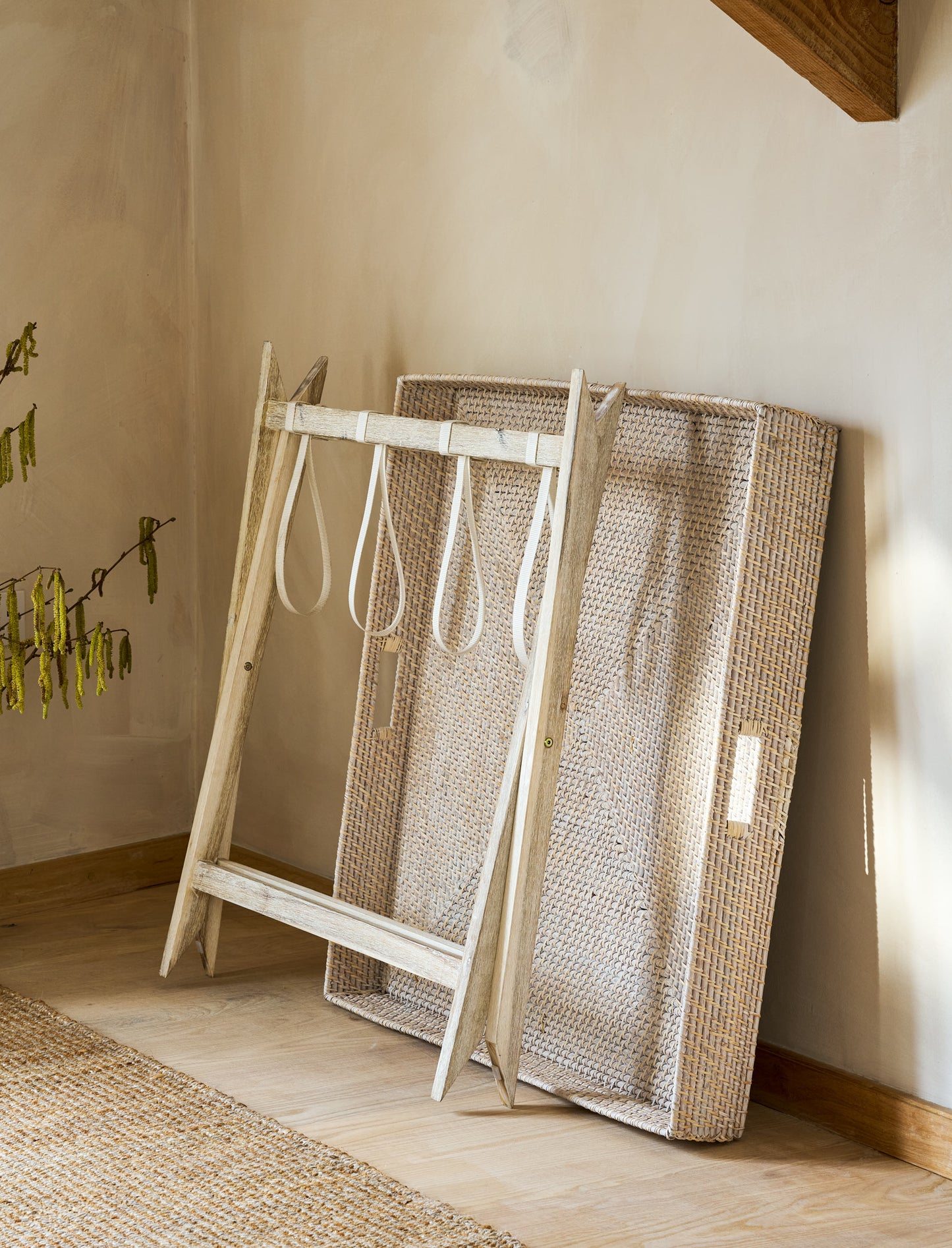 Wittering Rattan Coffee Tray Table with Stand Square