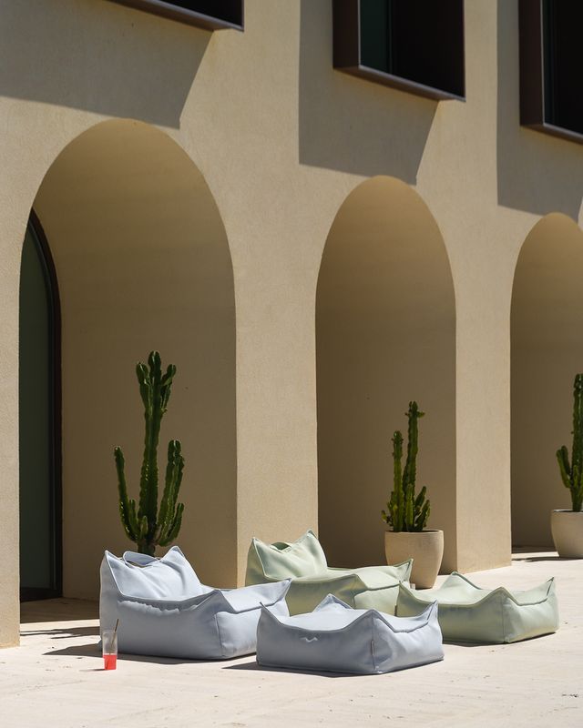Wigiwama Outdoor Square Ottoman - Blue