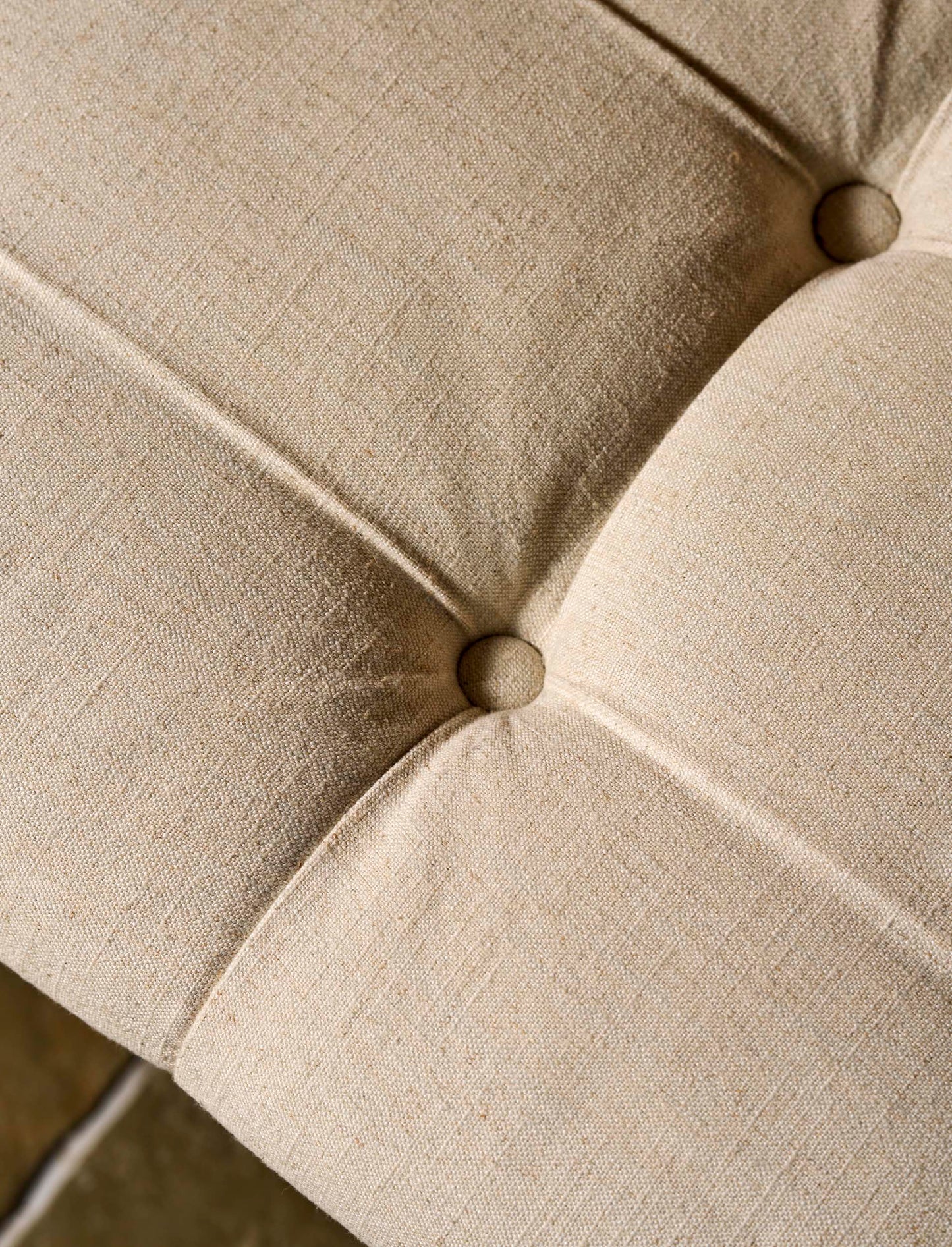 Aldwyn Buttoned Bench Natural