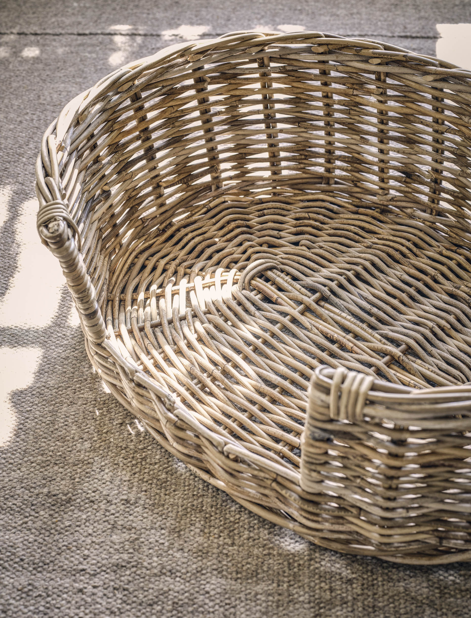 Bembridge Pet Bed Medium Natural - Pets - Garden Trading -