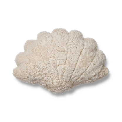 Shell Cushion Pearl Medium