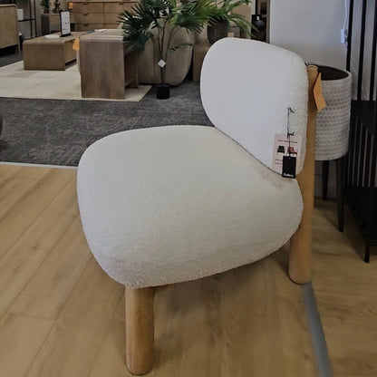 Dobbin Chair Vanilla