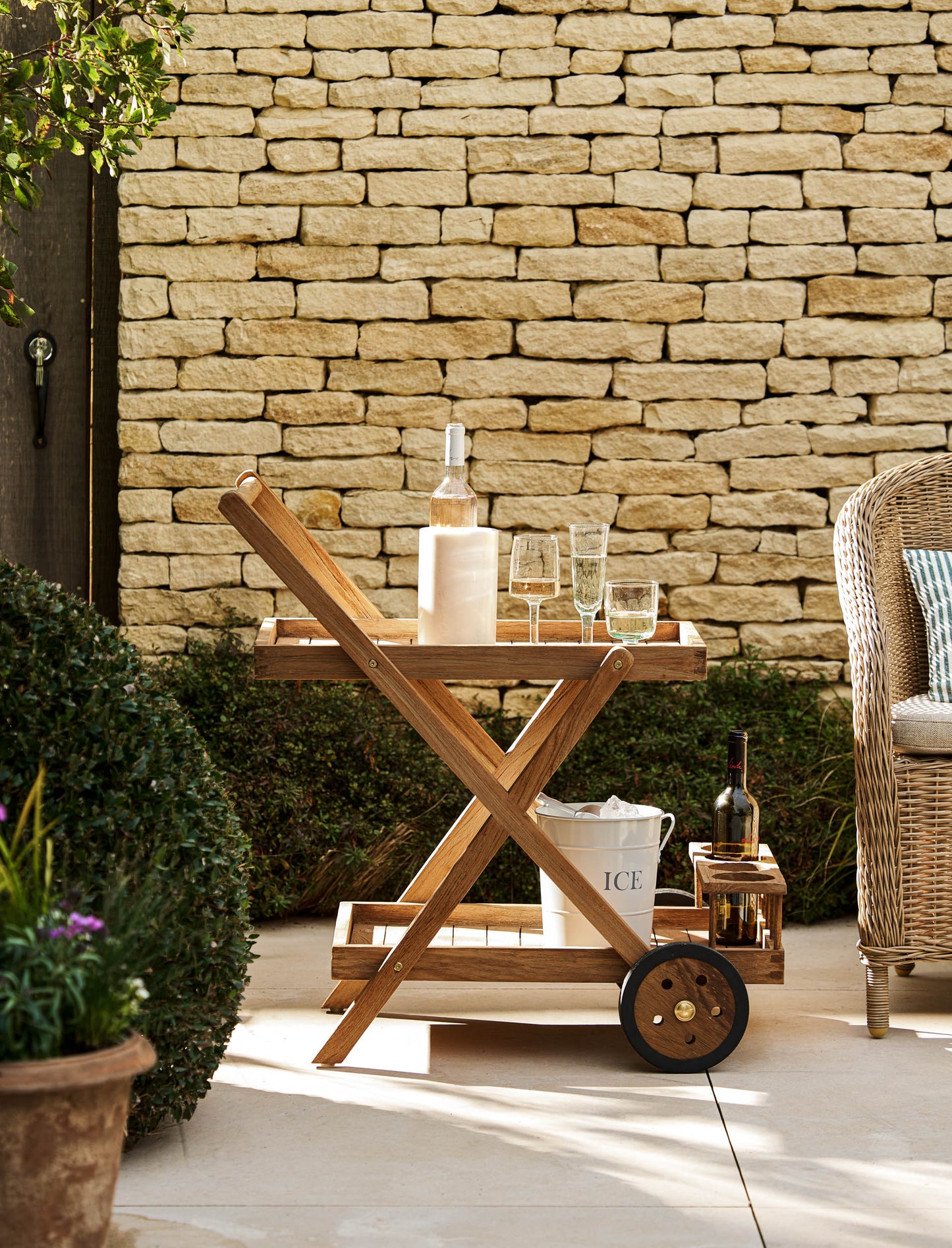 Radley Bistro Cart Antique Wash