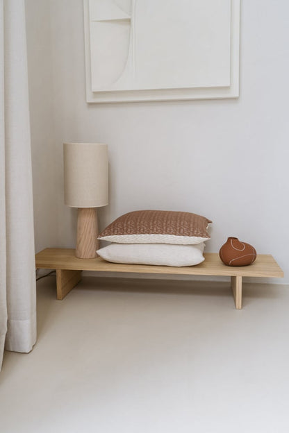 Exclusive table lamp Fay with wooden base and linen shade