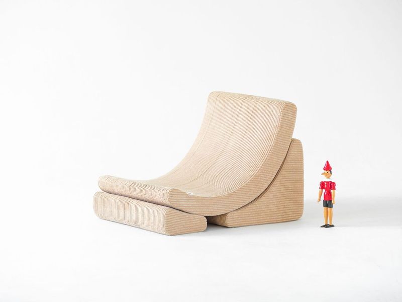 Brown Sugar Moon Chair